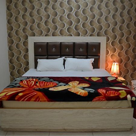 Heaven Blu Hotel & Resort Амритсар Экстерьер фото